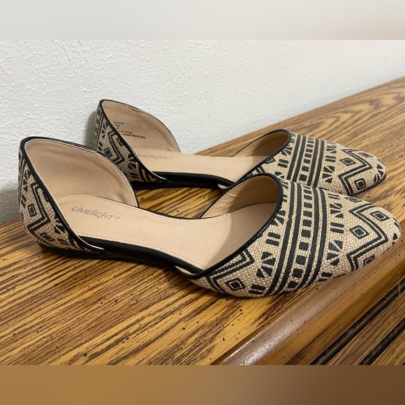 Women’s Size 7.5 LimeLight Flats w/Geometric Design - Picture 2 of 2